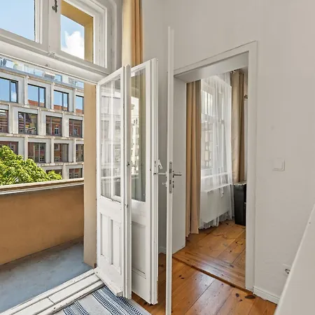 Mooeve Friedrichs Mid Apartment Berlin Exterior photo