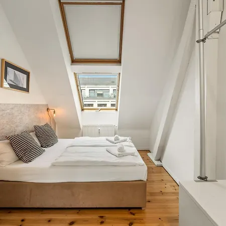 Mooeve Friedrichs Mid Apartment Berlin Exterior photo