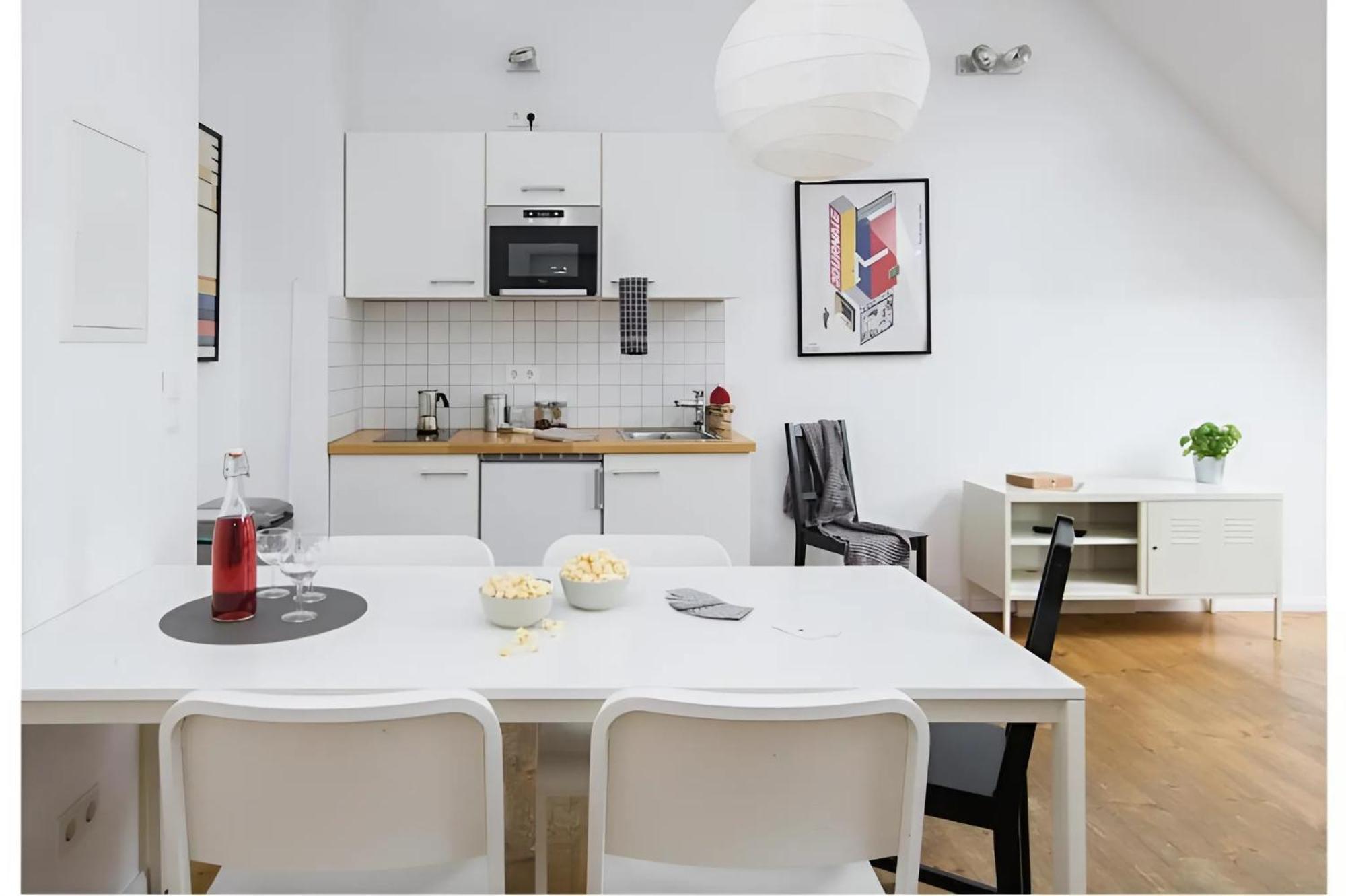 Elpilar Friedrichshain Apartment *